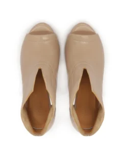 Beżowe botki peep toe damskie