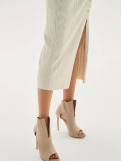 Beżowe botki peep toe damskie