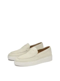 Beżowe loafersy z zamszu na podeszwie typu sneakers