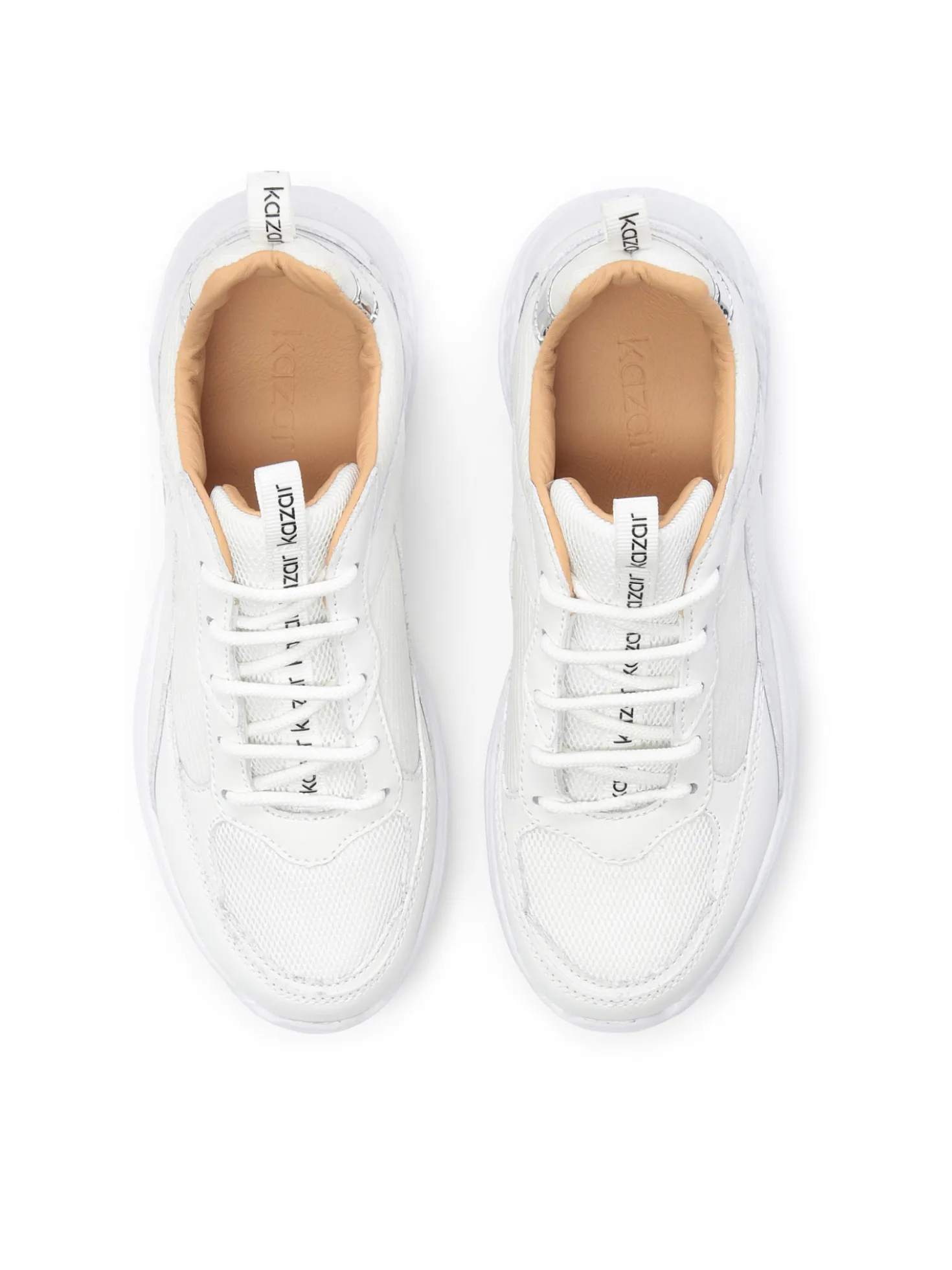 Białe sneakersy damskie