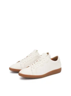 Białe sneakersy z niską cholewką