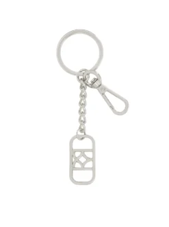 Brelok z monogramem w kolorze srebrnym