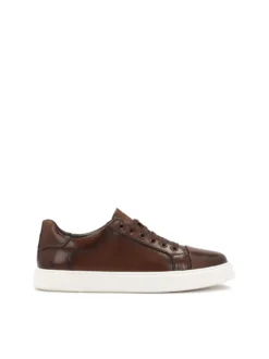 Brązowe casualowe sneakersy z perforacją