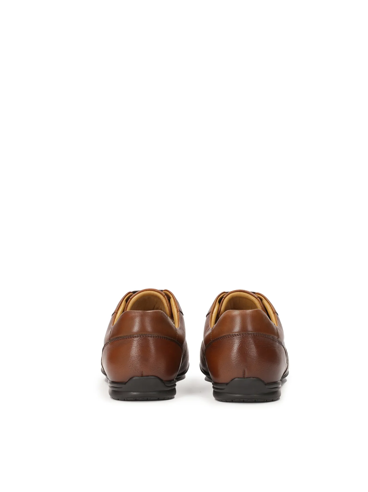 Brązowe półbuty w stylu smart casual
