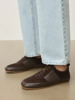 Brązowe sneakersy z zamszu i skóry naturalnej