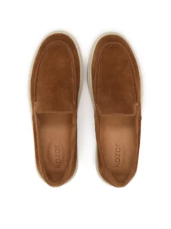 Brązowe zamszowe loafersy na podeszwie typu sneakers