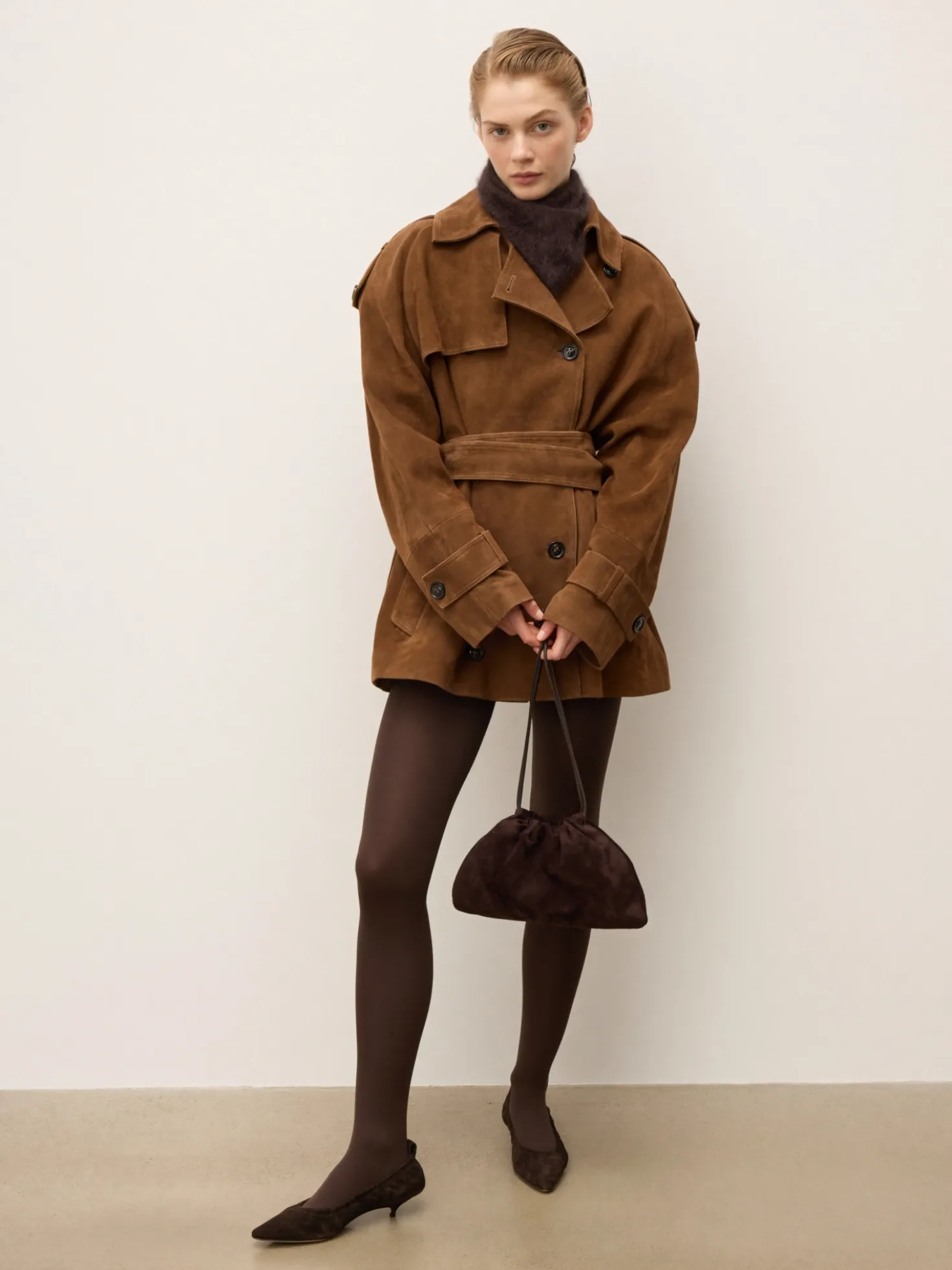 Ciemnobrązowe czółenka z fałdowaniem