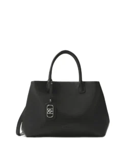 Czarna skórzana torebka w stylu minimal