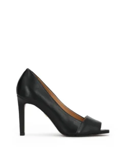 Czarne czółenka peep toe