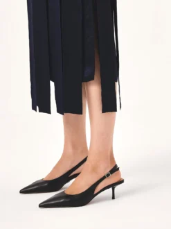Czarne czółenka slingback