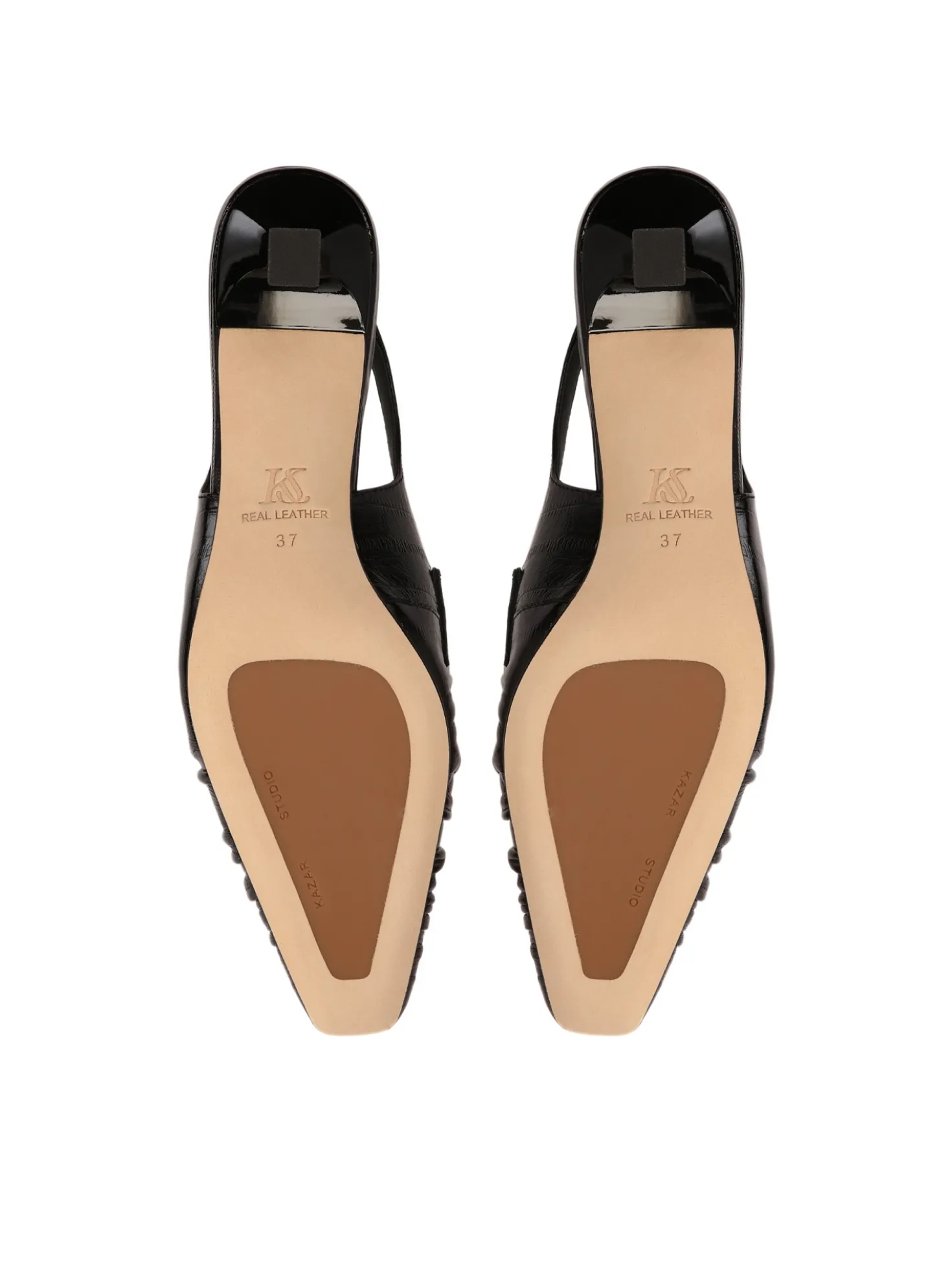 Czarne czółenka z otwartą piętą na obcasie typu slingback
