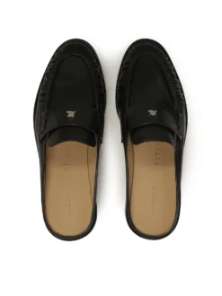 Czarne klapki w stylu loafersów