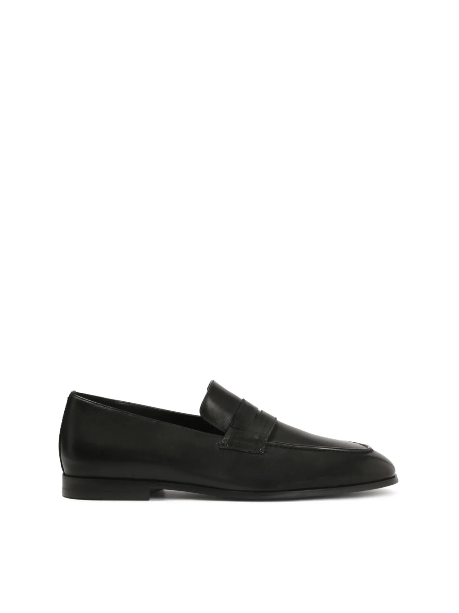Czarne klasyczne loafersy ze skóry