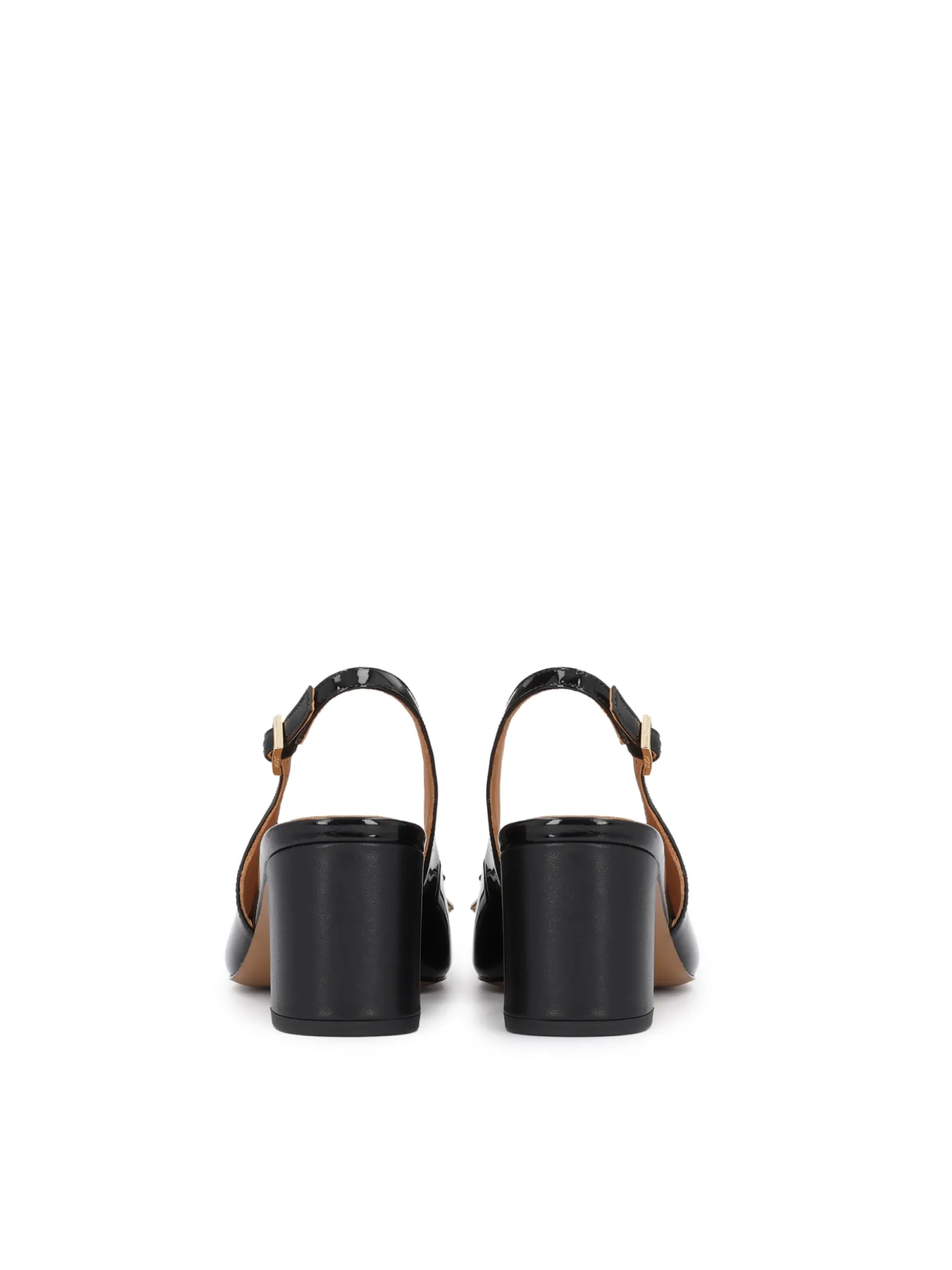 Czarne lakierowane czółenka slingback na słupku z kokardką
