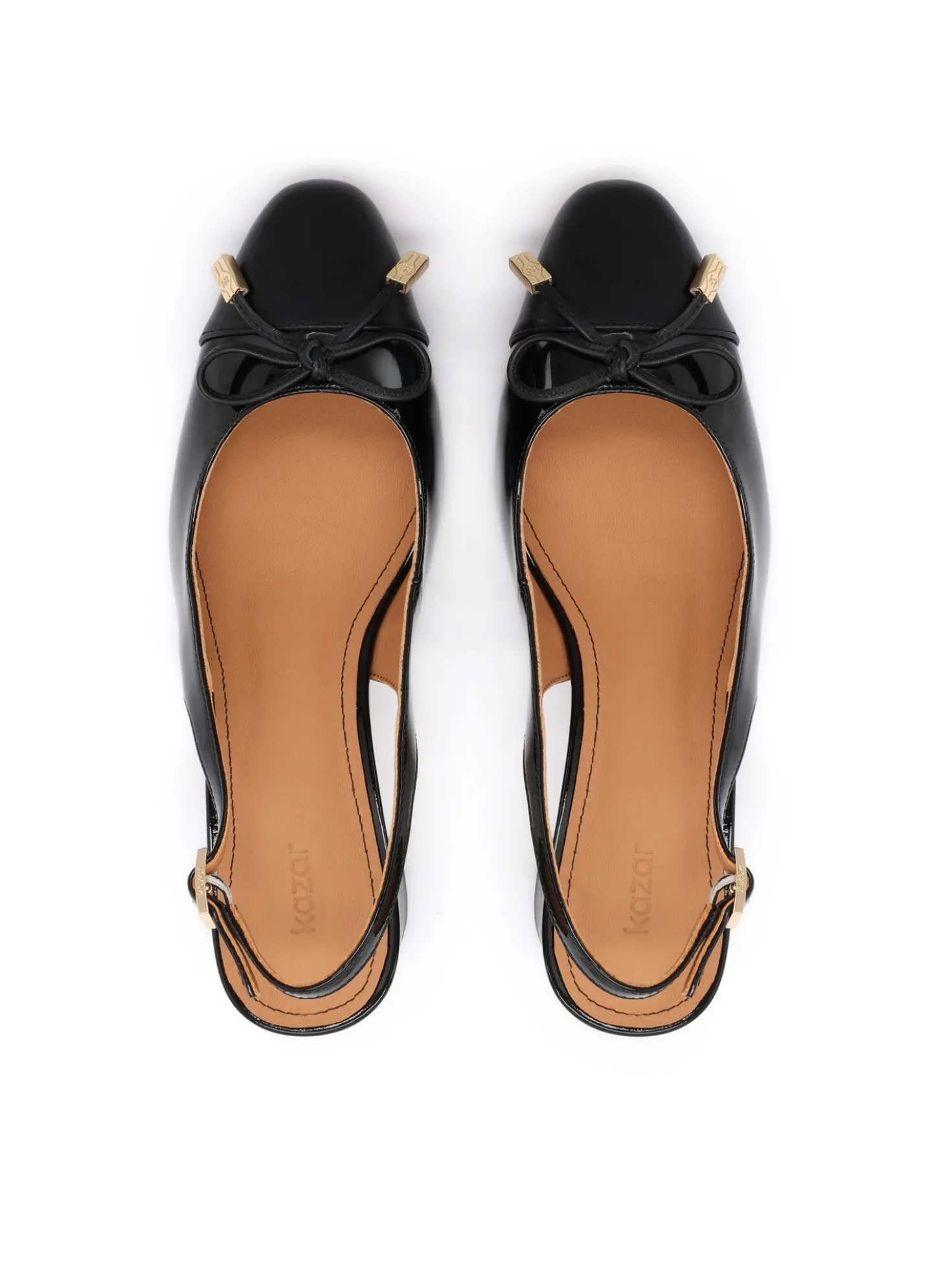 Czarne lakierowane czółenka slingback na słupku z kokardką