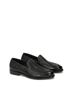 Czarne loafersy z naturalnej skóry