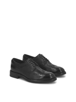 Czarne półbuty derby ze skóry z ażurowym zdobieniem Brogues