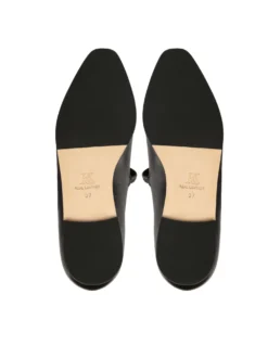 Czarne skórzane baleriny z paskiem