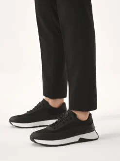 Czarne sneakersy męskie na wygodnej podeszwie