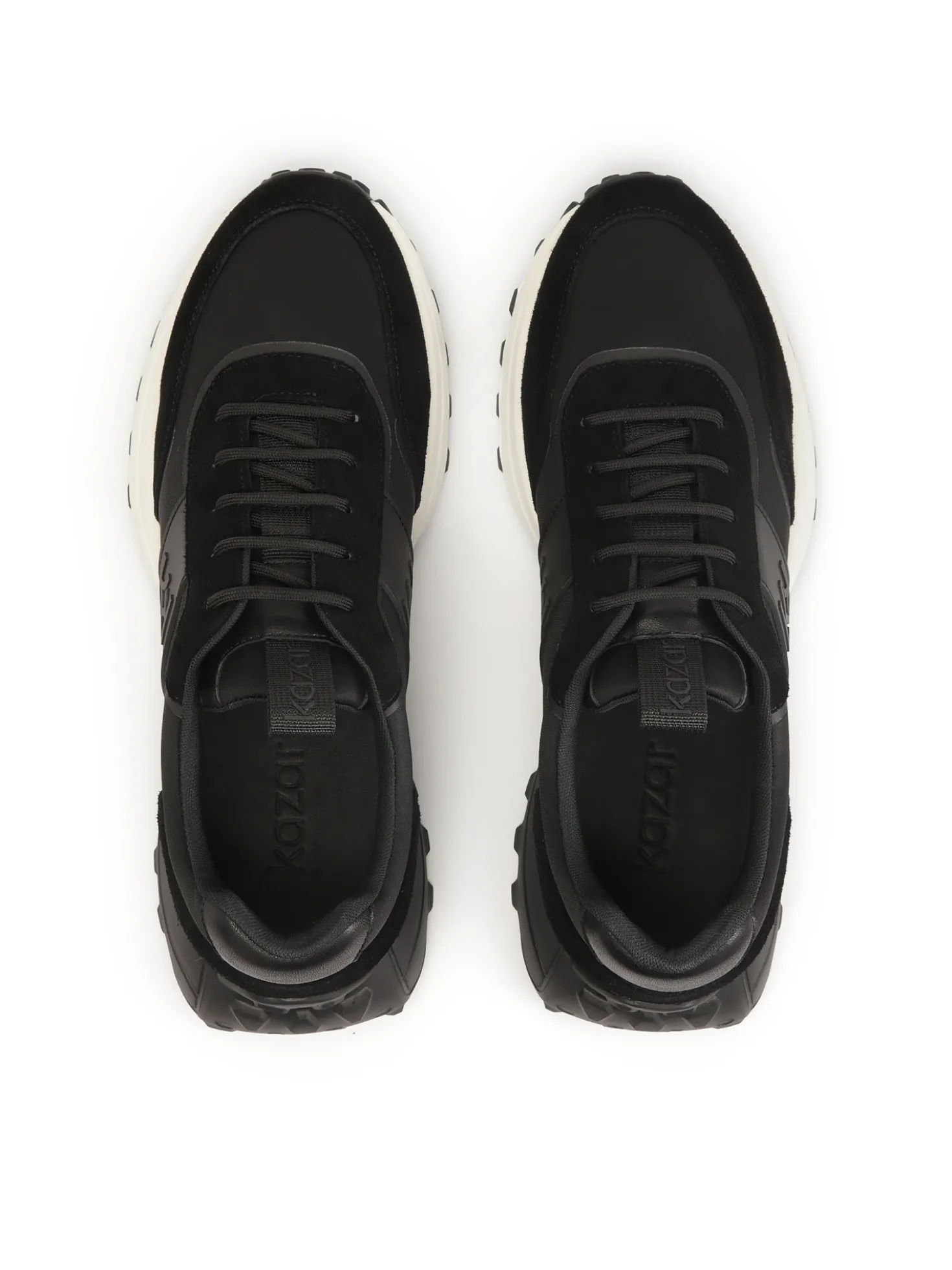 Czarne sneakersy z łączonych materiałów