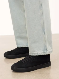 Czarne sneakersy z nubuku i tkaniny