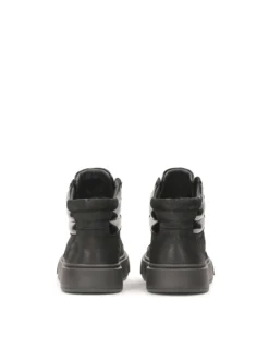 Czarne sneakersy z wysoką cholewką