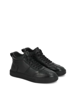 Czarne sznurowane sneakersy ze skóry