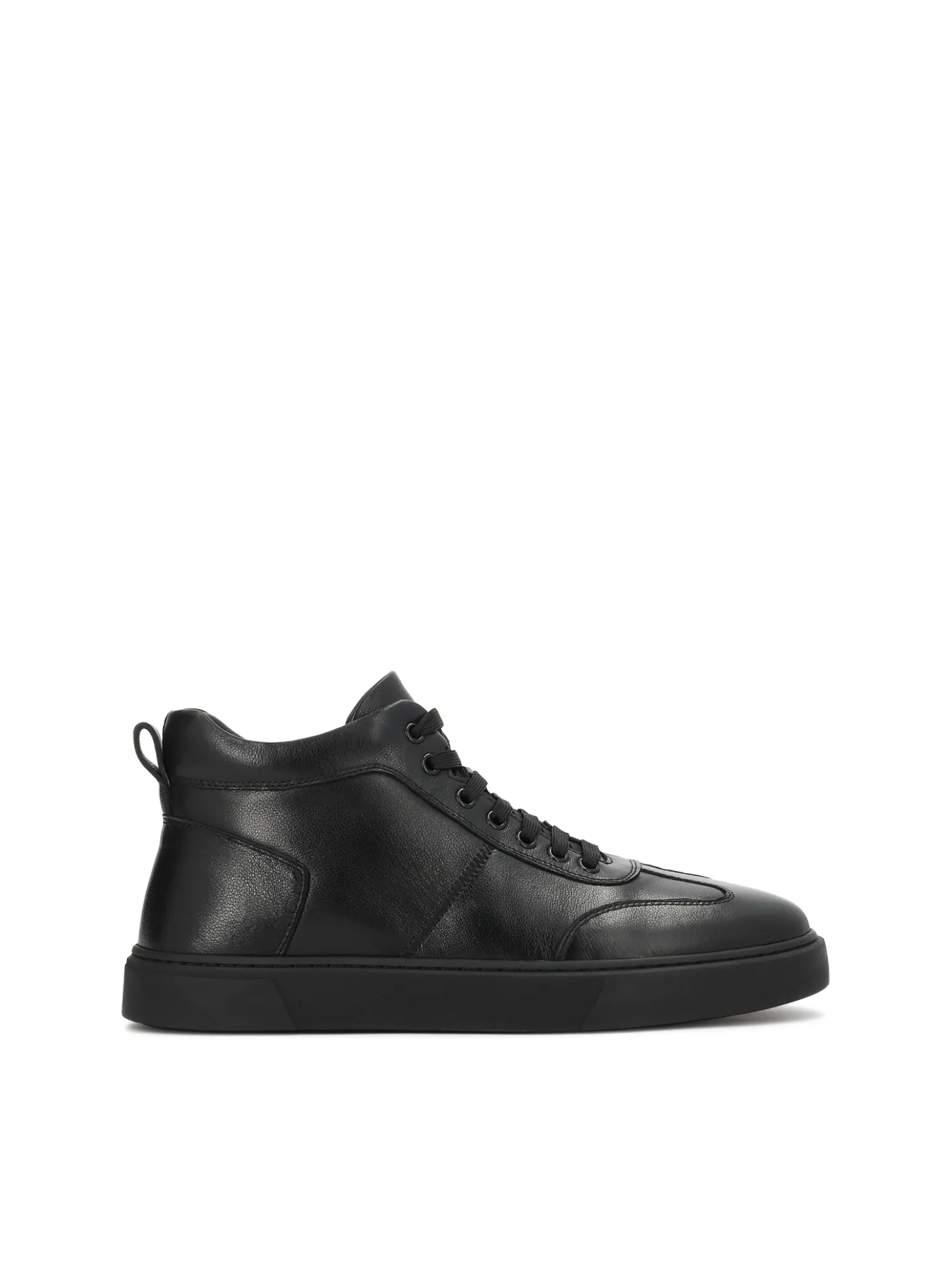 Czarne sznurowane sneakersy ze skóry