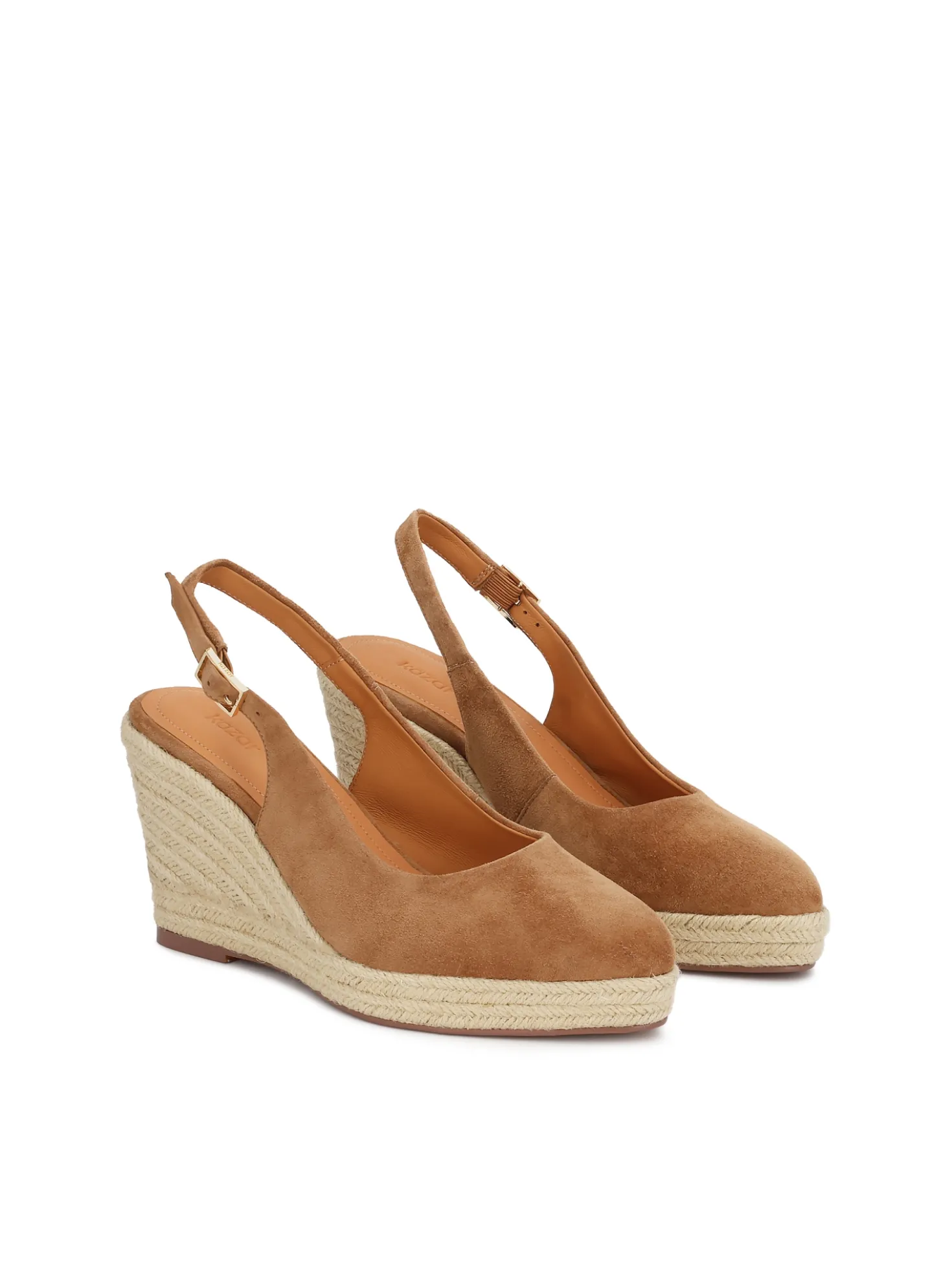 Czółenka slingback ze zdobionym koturnem