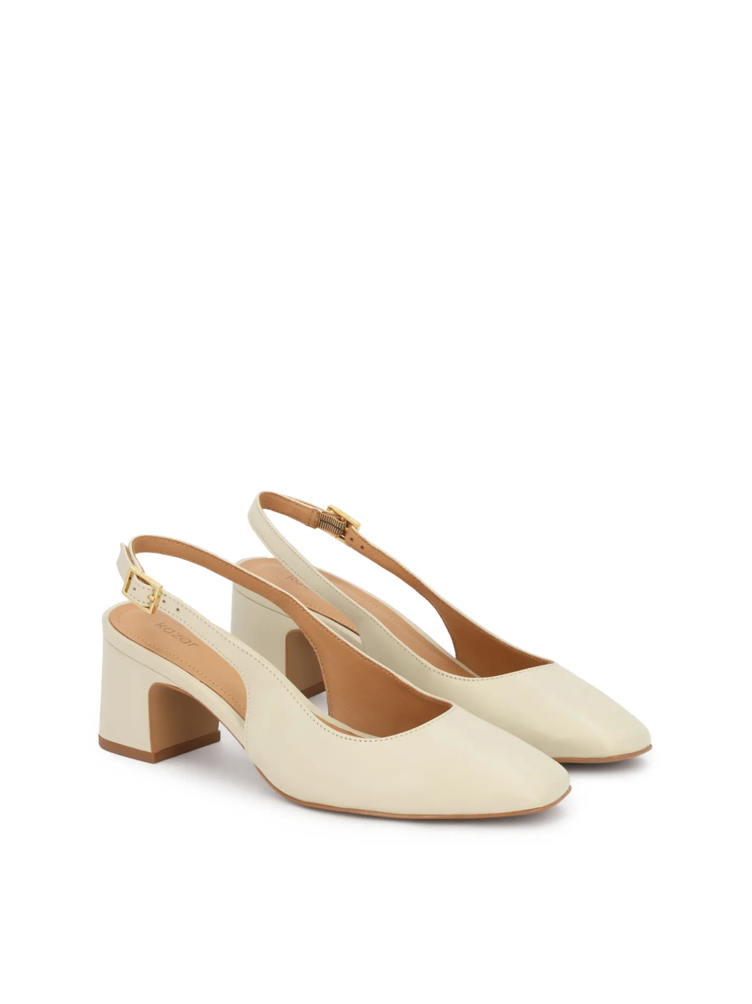 Czółenka slingback z jasnej skóry