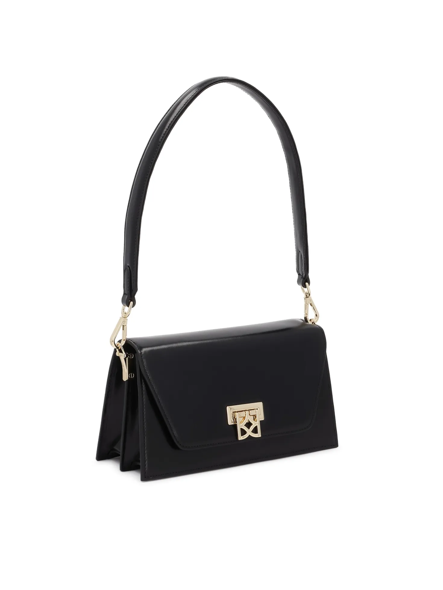 Elegancka mała torebka z klapą zamykaną ozdobnym monogramem