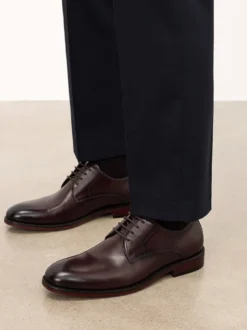 Eleganckie brązowe półbuty biznesowe