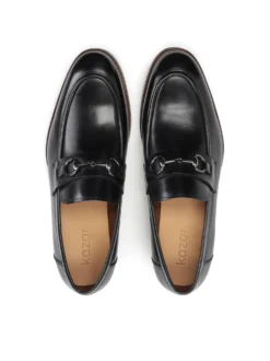 Eleganckie czarne loafersy męskie z metalową ozdobą