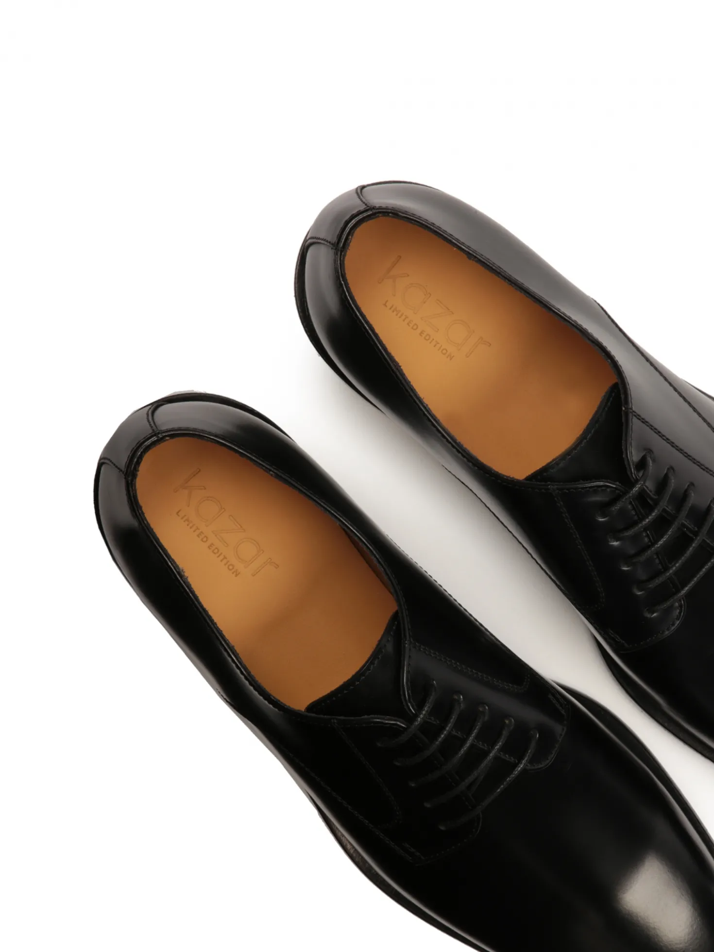 Eleganckie czarne półbuty męskie z kolekcji Limited Edition