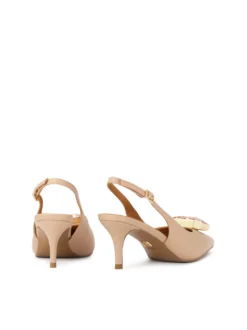 Eleganckie czółenka slingback zdobione biżuteryjną aplikacją