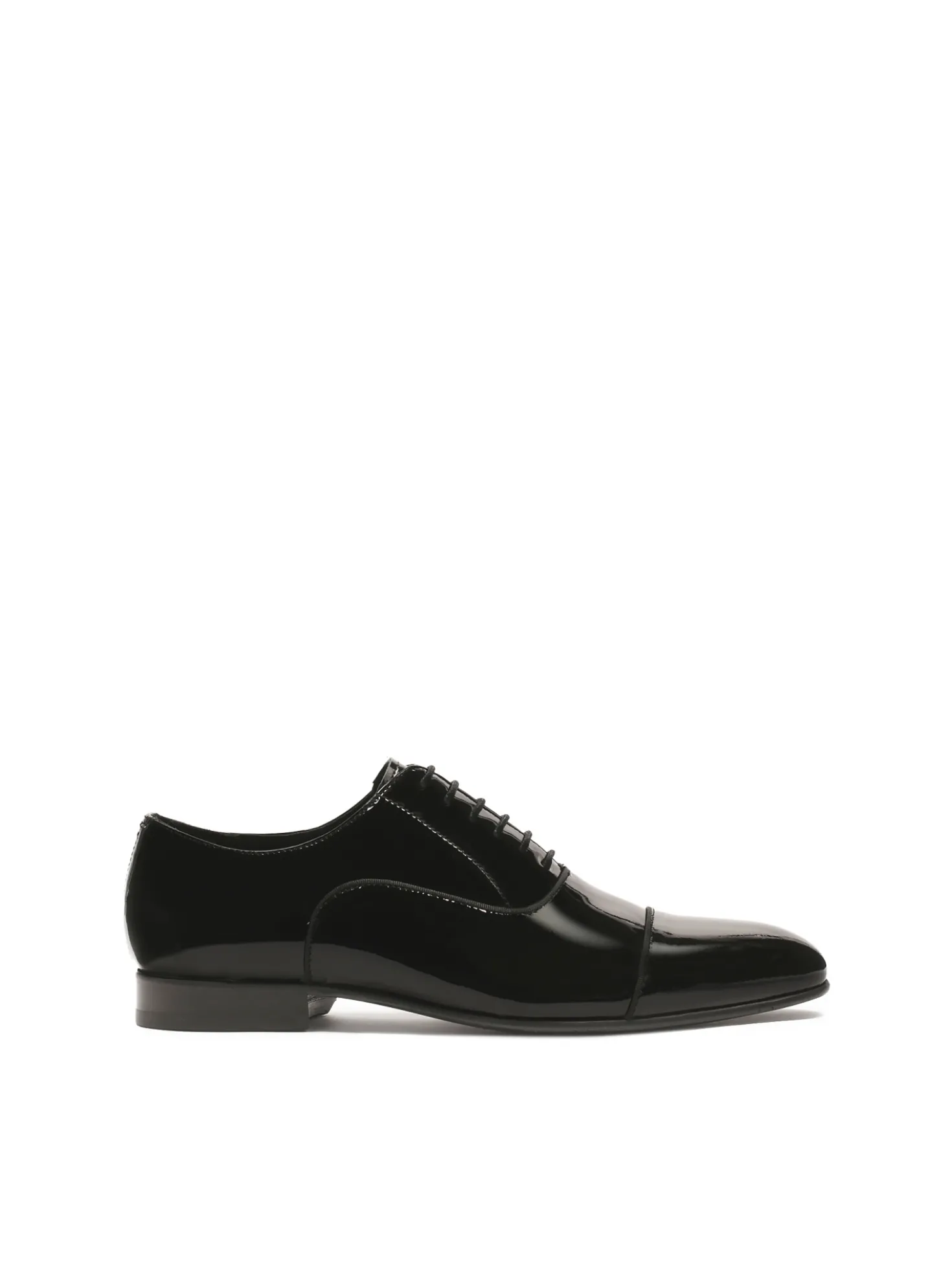 Eleganckie półbuty z lakierowanej skóry
