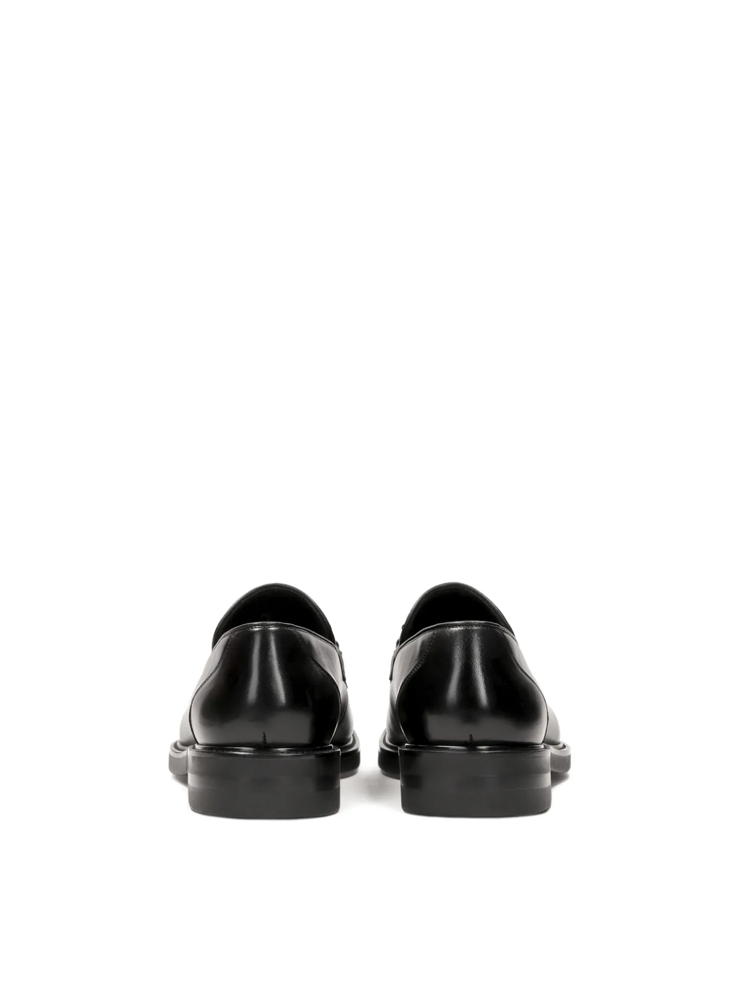 Eleganckie skórzane loafersy z klamrą