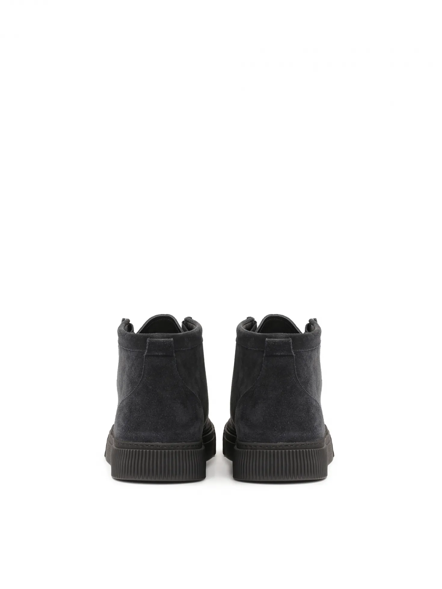 Granatowe sneakersy z krótkim sznurowaniem