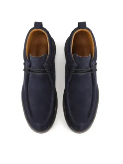 Granatowe zamszow sneakersy typu Chukka