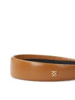 Jasnobrązowa opaska do włosów z małym monogramem