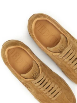 Jasnobrązowe sneakersy z zamszu