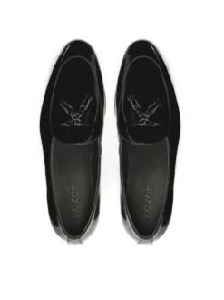 Lakierowane czarne loafersy z chwostem
