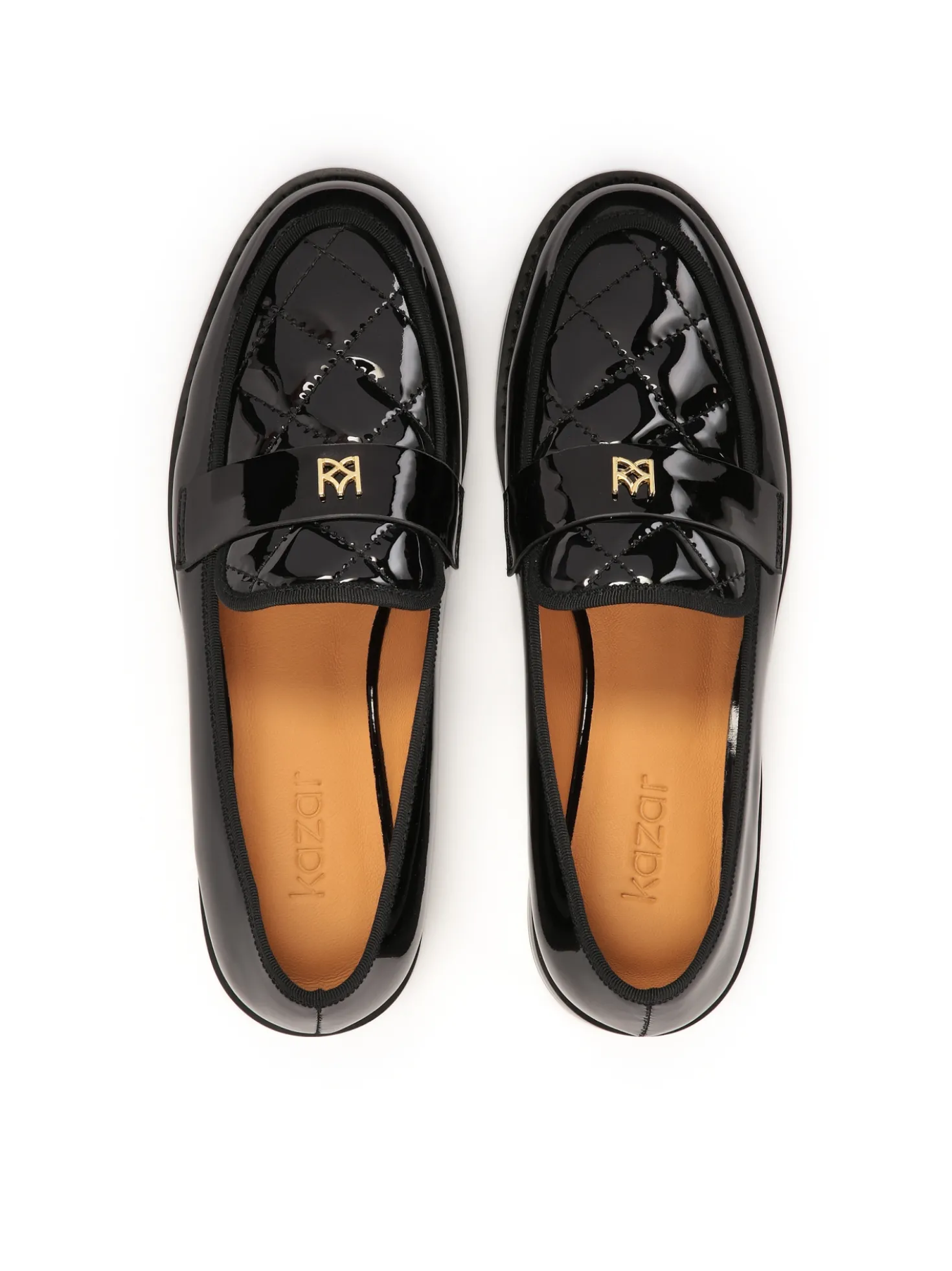 Lakierowane loafersy zdobione pikowaniem