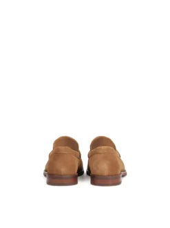 Loafersy z naszytym ozdobnym paskiem z wycięciem