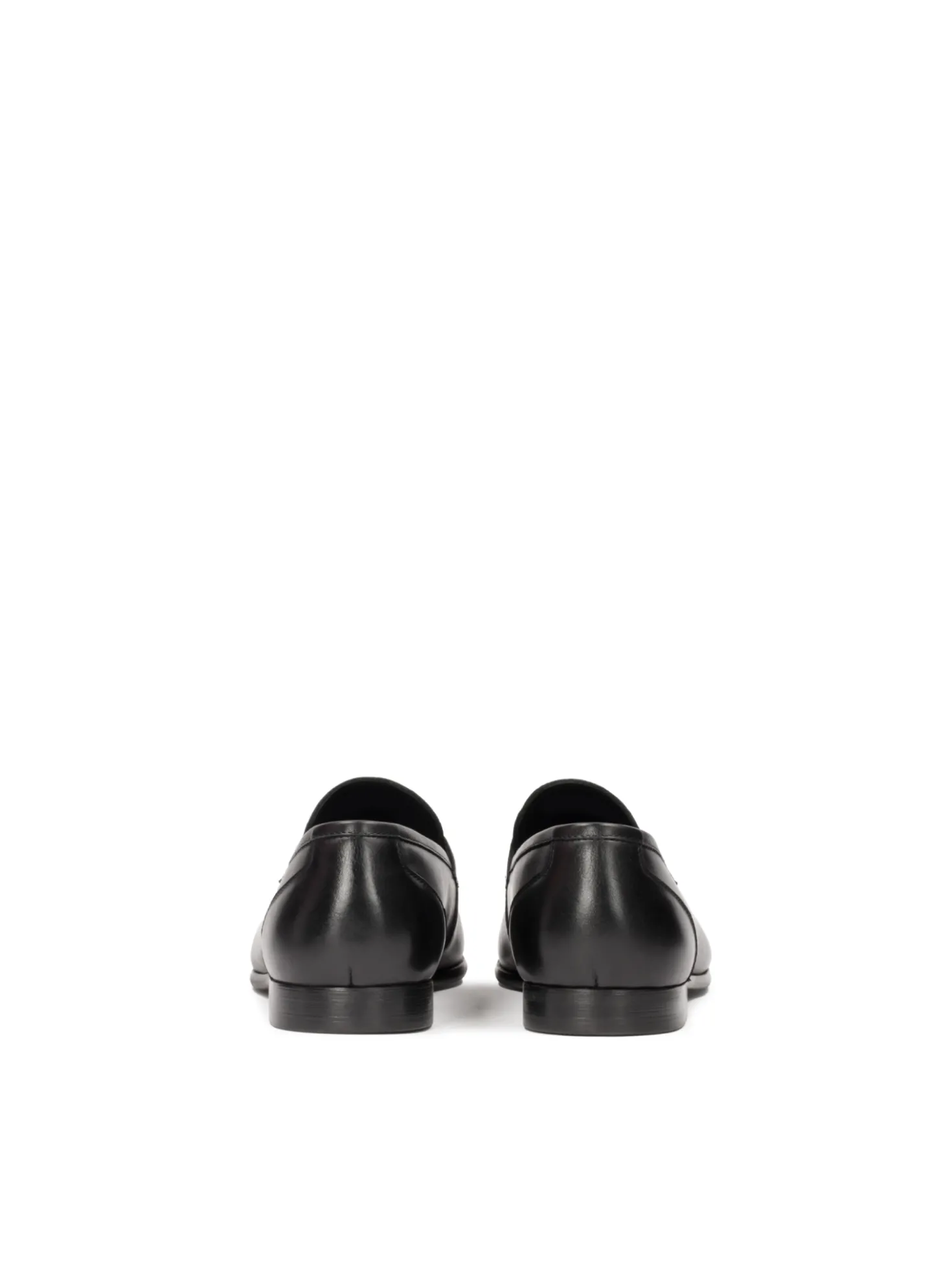 Loafersy z naturalnej skóry w czarnym kolorze