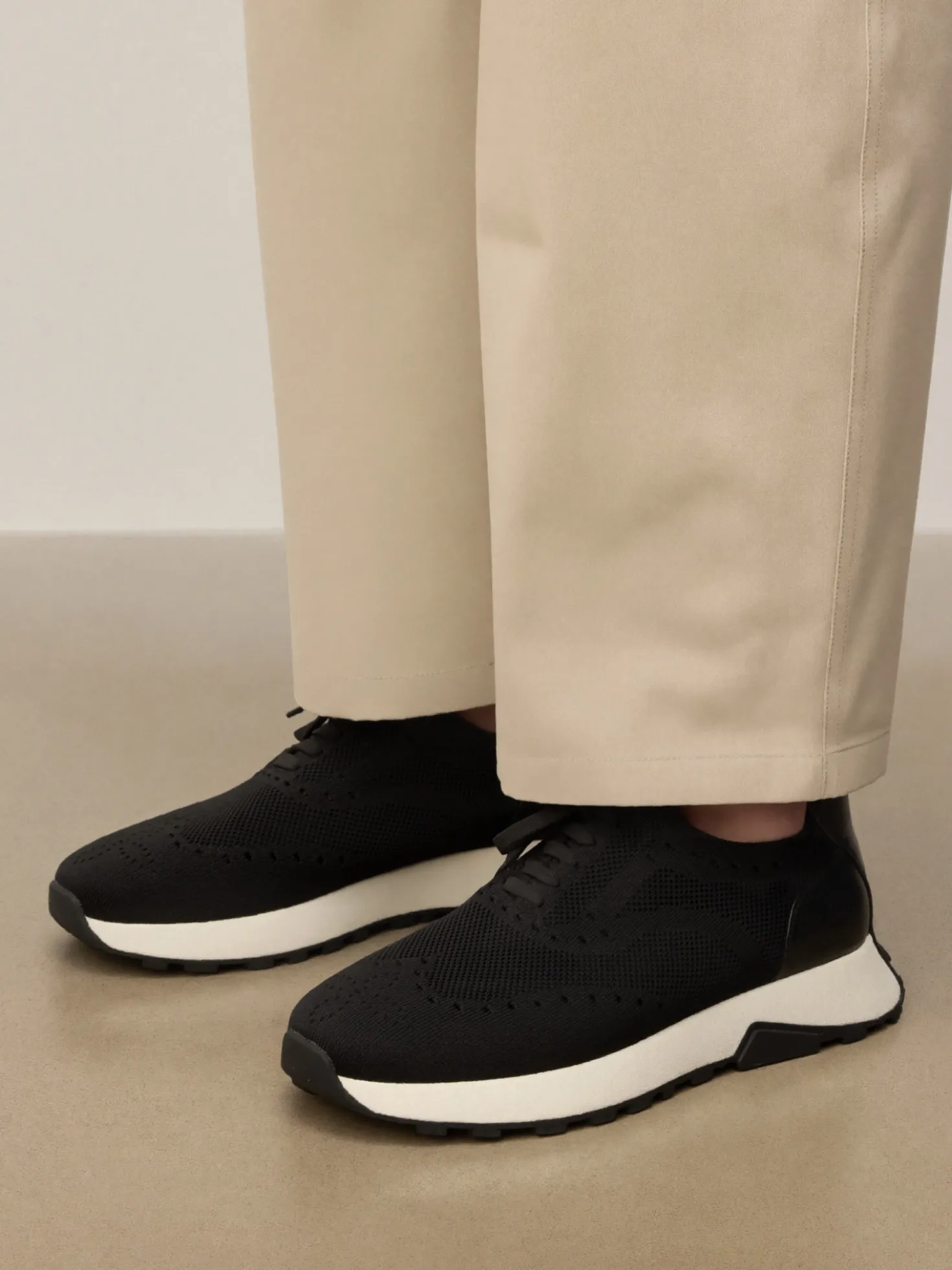 Miejskie sneakersy z tkaniny i skóry