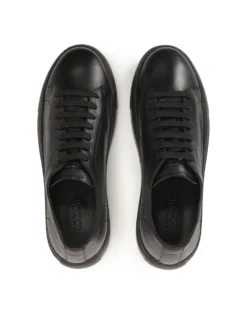 Niskie czarne sneakersy