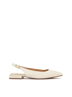 Płaskie czółenka slingback