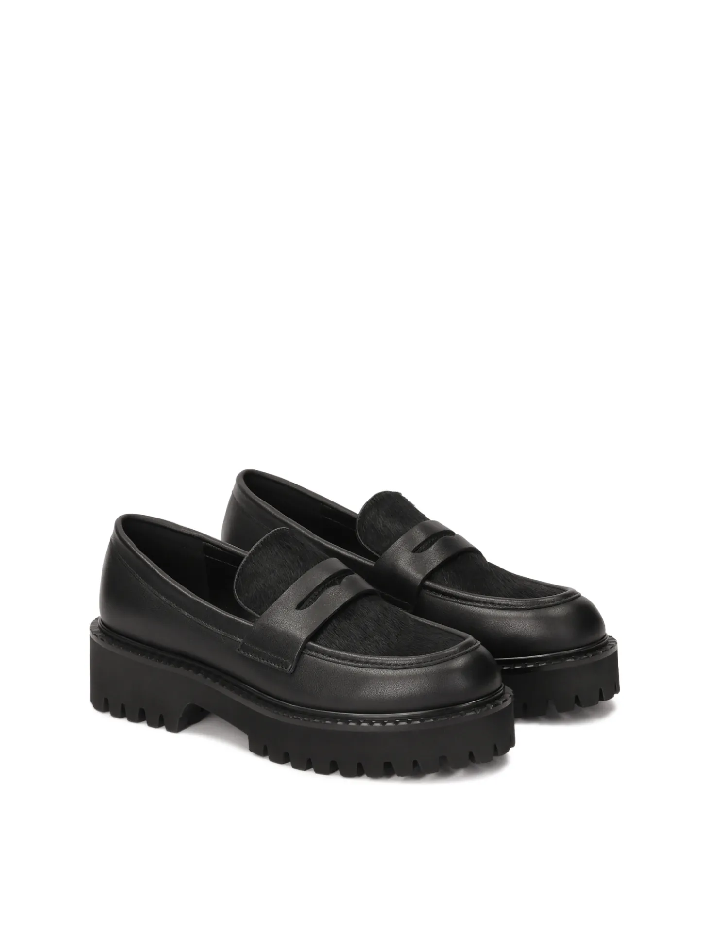 Półbuty slip-on z naturalnym włosiem