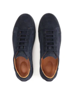 Perforowane przewiewne sneakersy z zamszu